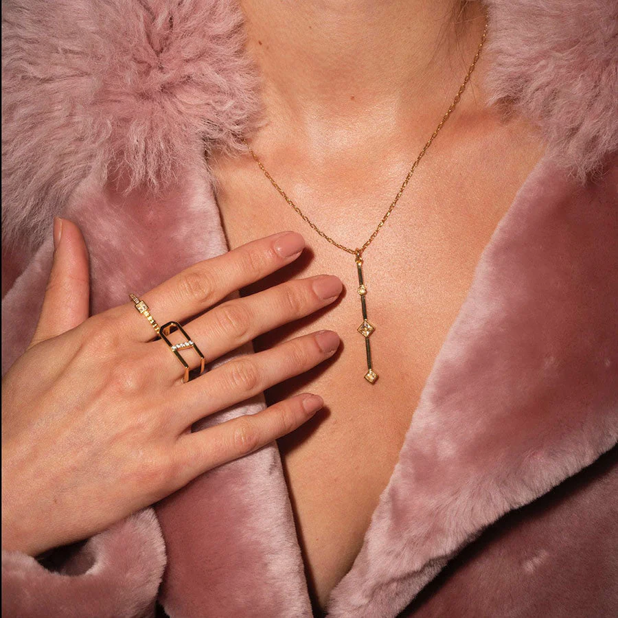 Clarice Gold Bar Pendant Necklace - Image 3
