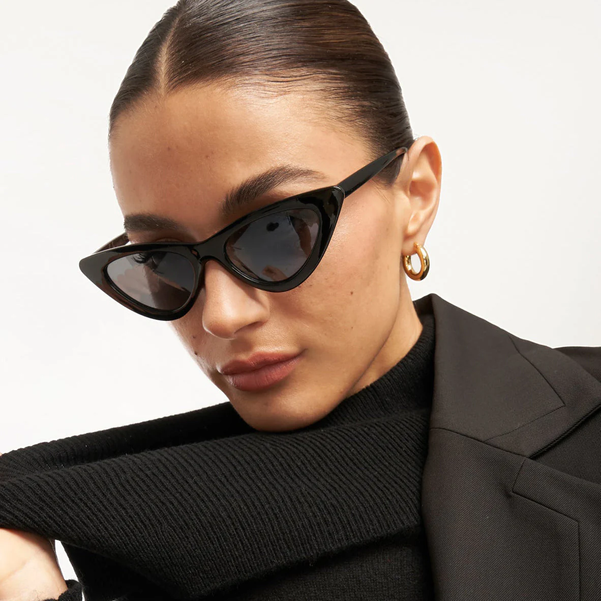 Holly Hollow Hoop Earrings - Image 5